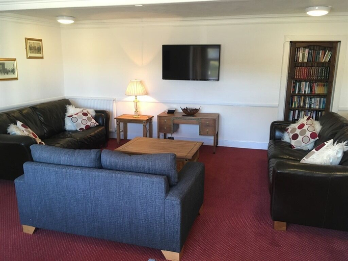 Others 5, Novar Arms Hotel, Highland