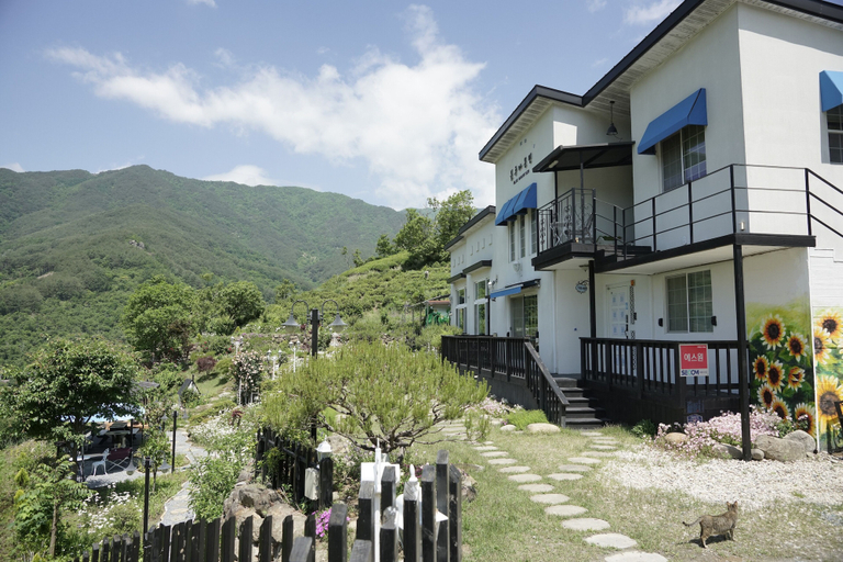 Exterior & Views 2, Emotion Pension, Hadong