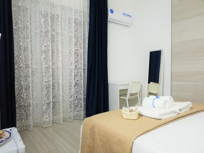 Bedroom 4, AlbaChiara B&B, Latina