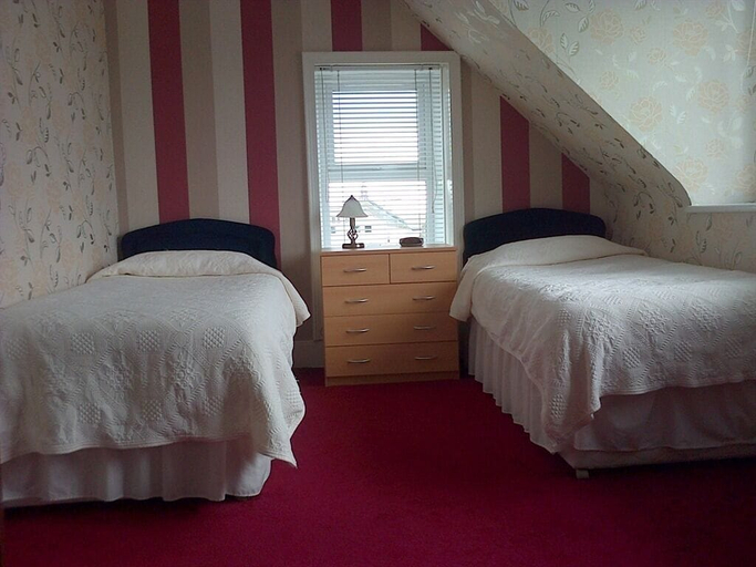 Bedroom 2, Aurora Hotel & Italian Restaurant, Highland