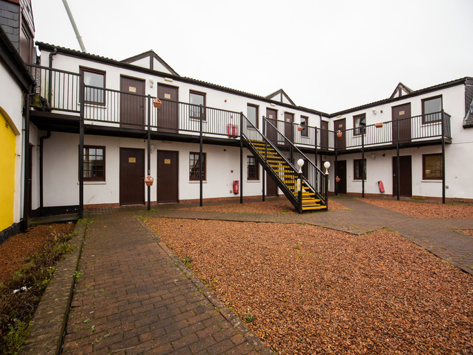 Exterior & Views 2, The Longforgan Coaching Inn, Perthshire and Kinross