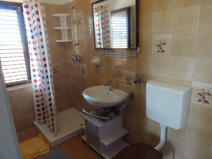 Bathroom 3, Apartments Maja, Medulin
