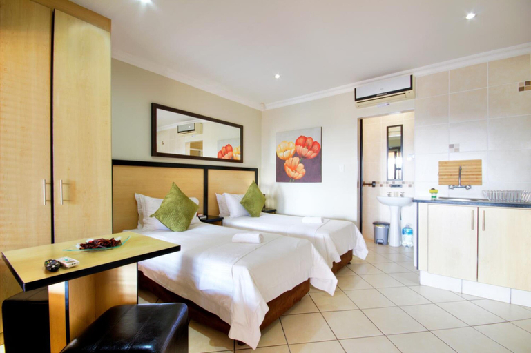 Bedroom 3, Seagull Lodge, Uthungulu