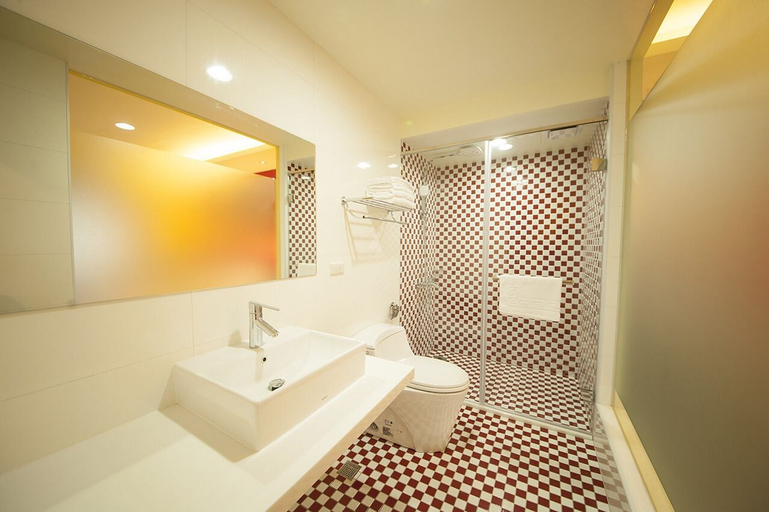 Bathroom 4, Little Sunshine B&B, Yilan