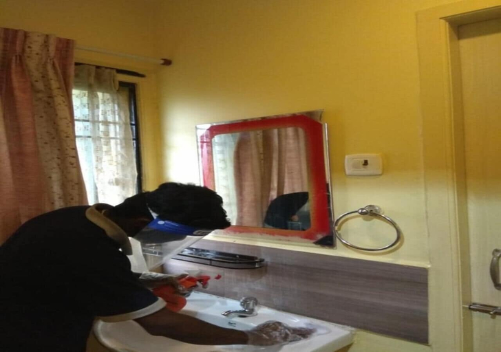 Bathroom 4, Season 4 Residences - Thiruvanmiyur, Chennai