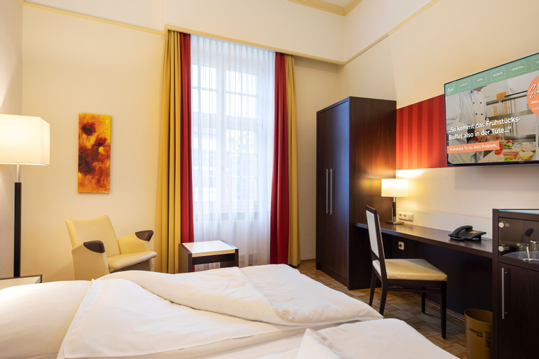 Bedroom 2, ACHAT Sternhotel Bonn, Bonn