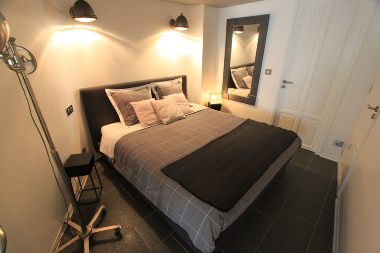 Bedroom 4, Le Comptoir industriel, Nord