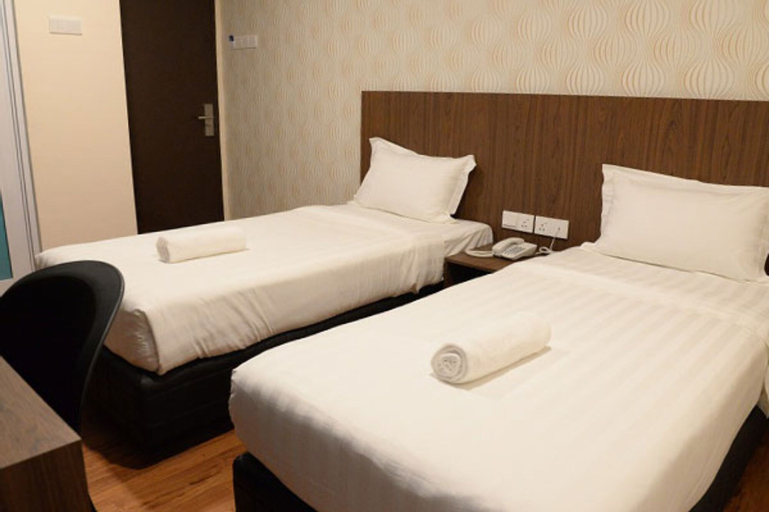 Bedroom 3, MII Smile Hotel, Penang Island