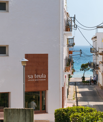 Exterior & Views 2, Hostal Sa Teula, Girona