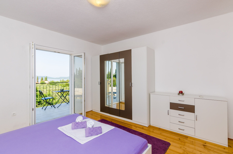 Bedroom 3, Apartments & Rooms Maždin, Dubrovačko Primorje
