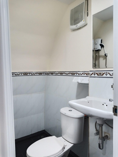 Bathroom 5, Racha HiFi Homestay, Phuket Island