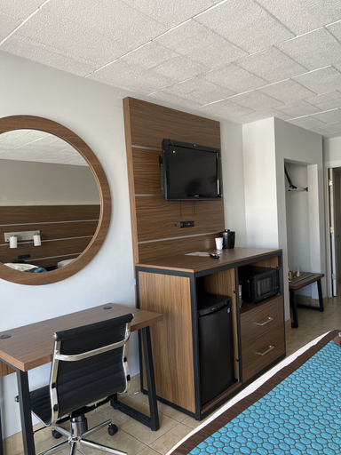 Bedroom 3, Oceans 2700, Virginia Beach