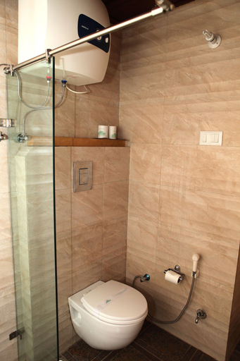 Bathroom 4, Chevron Fairhavens, Nainital