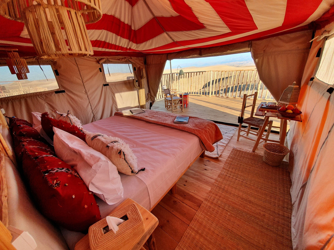 Bedroom 2, Nkhila Lodge - Agafay Luxury Tented Camp, Marrakech