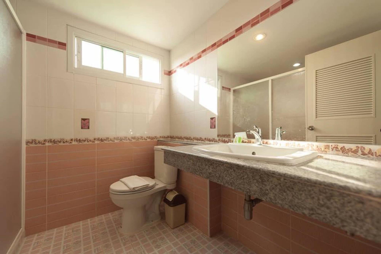 Bathroom 4, Carpediem Hotel, Muang Rayong