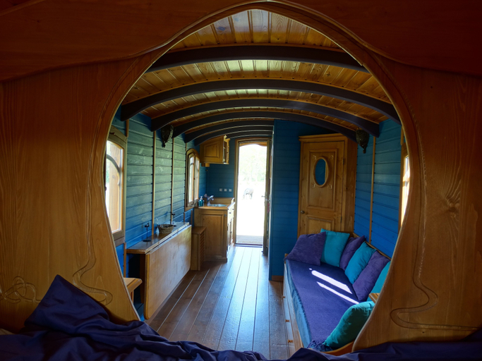 Bedroom 3, Une roulotte et des chevaux, Morbihan