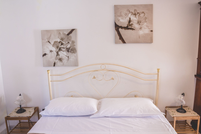 Bedroom 2, Trullieu Guesthouse, Bari