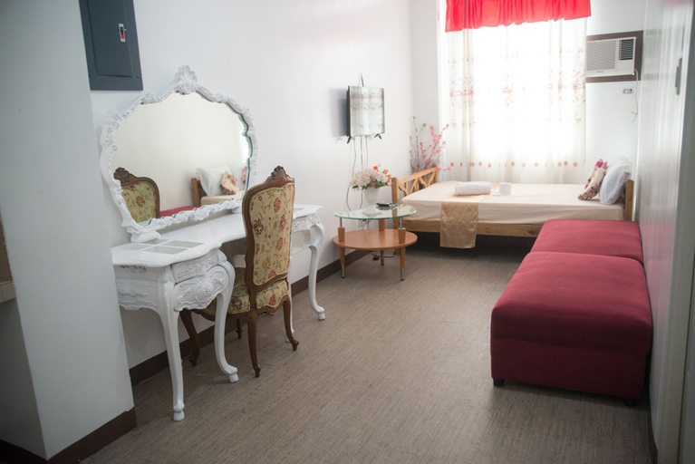 Bedroom 4, ROOMS498 - Hostel, Mandaluyong