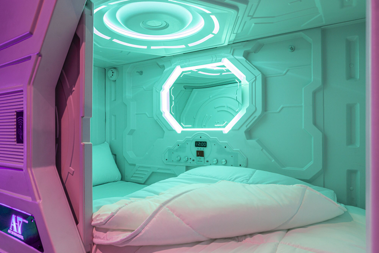 Bedroom 3, Art Seven Hostel Capsules, Madrid