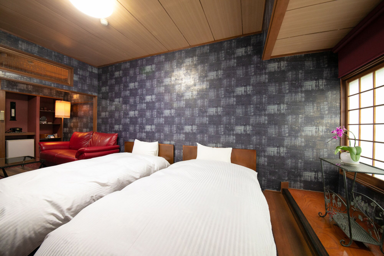 Bedroom 2, Yufuin Hoteiya, Yufu