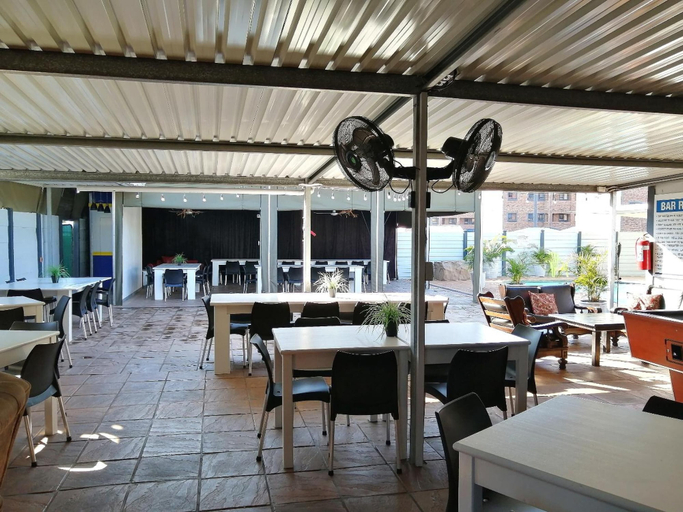 Food & Drinks 5, Seagull Lodge, Uthungulu