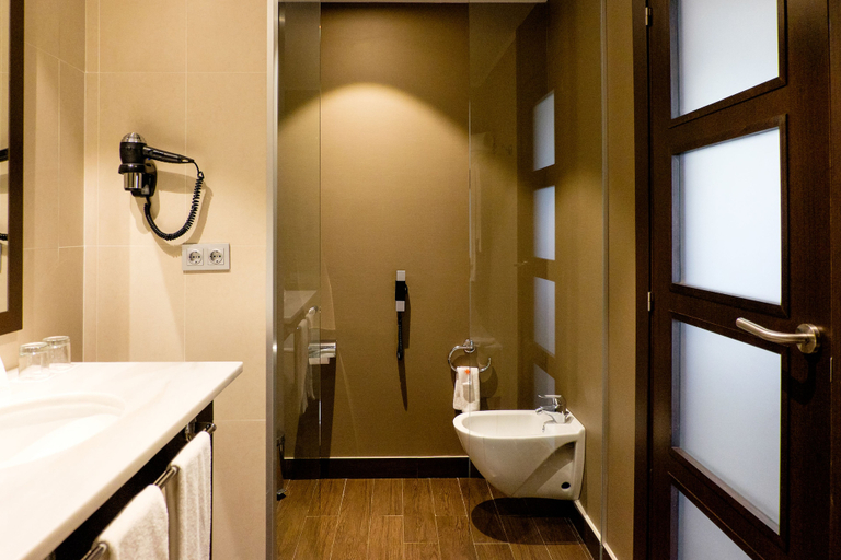 Bathroom 5, ALEGRIA Palacio Mojacar - Adults Only, Almería