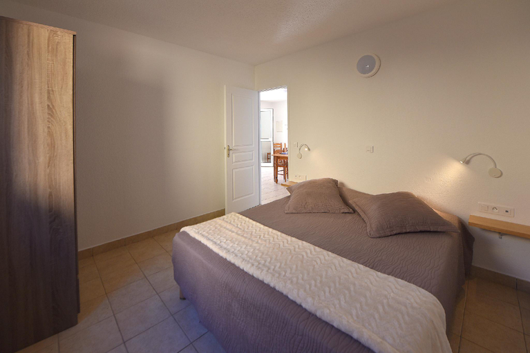 Bedroom, Chiar' Di Luna, Corse-du-Sud