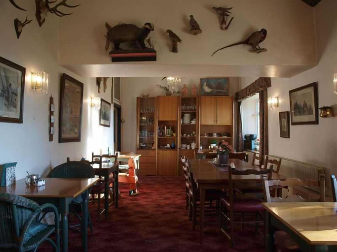 Food & Drinks 5, Ross House Equestrian Holidays