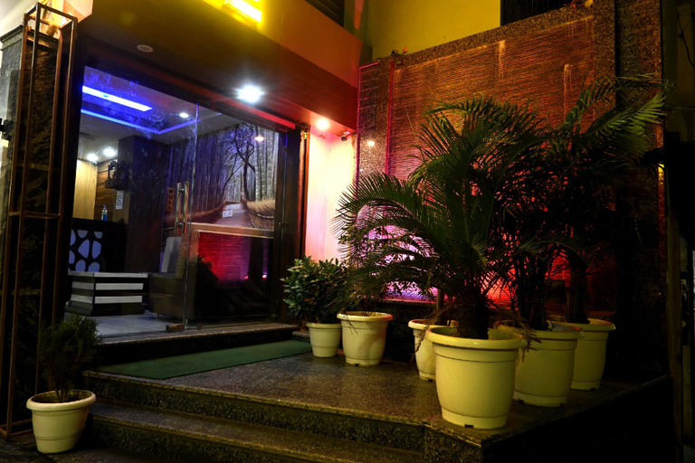Exterior & Views 2, Hotel KB Palace, Varanasi