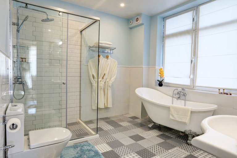 Bathroom 4, City Boutique Inn, Varna