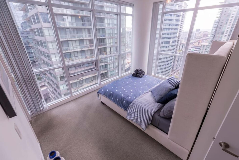 Bedroom 3, HomeHop - Maple Leaf Square, Toronto