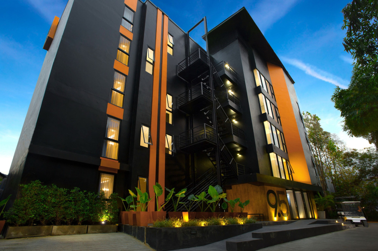 Exterior & Views 2, 9.5 Hotel, Muang Chiang Mai