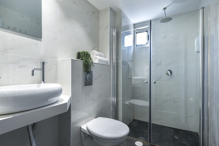 Bathroom 5, Melio Hotel Eilat