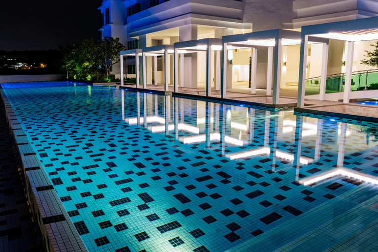 Sport & Beauty 3, Southwest Designer's Suite by D Imperio Homestay, Pulau Penang