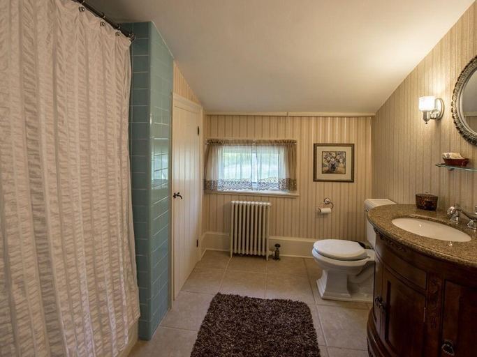 Bathroom 4, The Neighbour House B&B, Morris