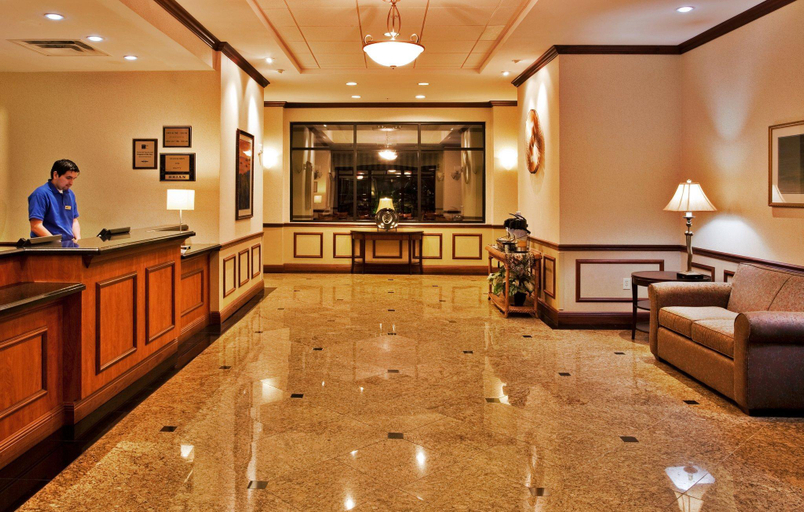 Public Area, Holiday Inn Express & Suites LAKE OKEECHOBEE, Okeechobee