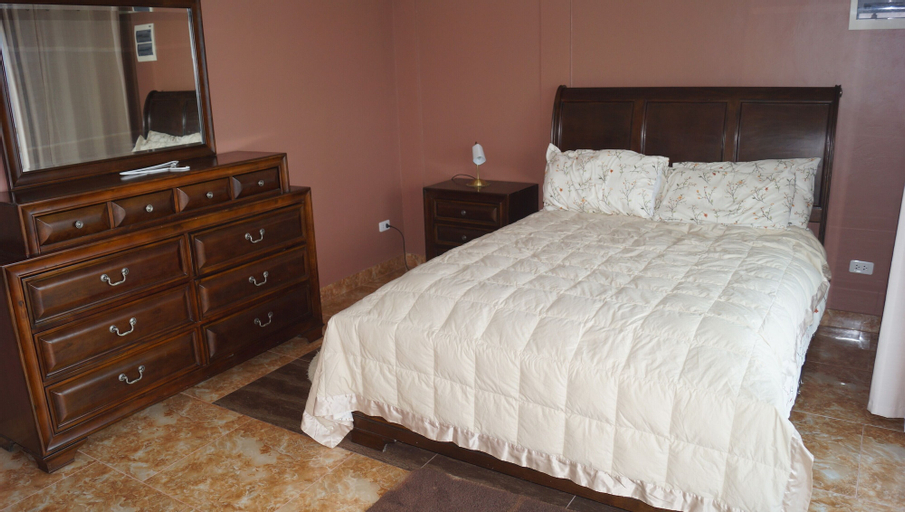 Bedroom 4, Panglao Sea Resort, Panglao