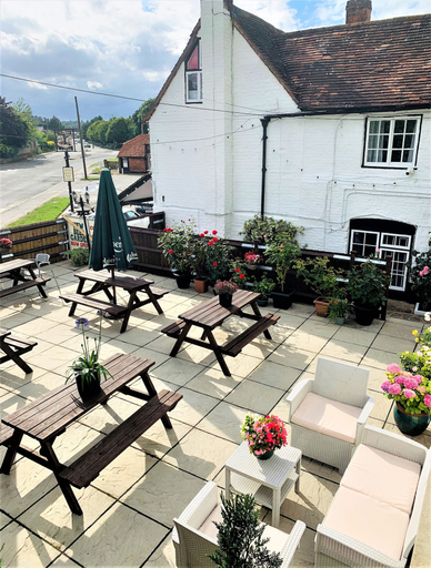 Others 5, The Chequers Inn, Buckinghamshire