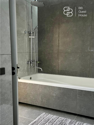 Bathroom 3, Gardens Residence, Tashkent City