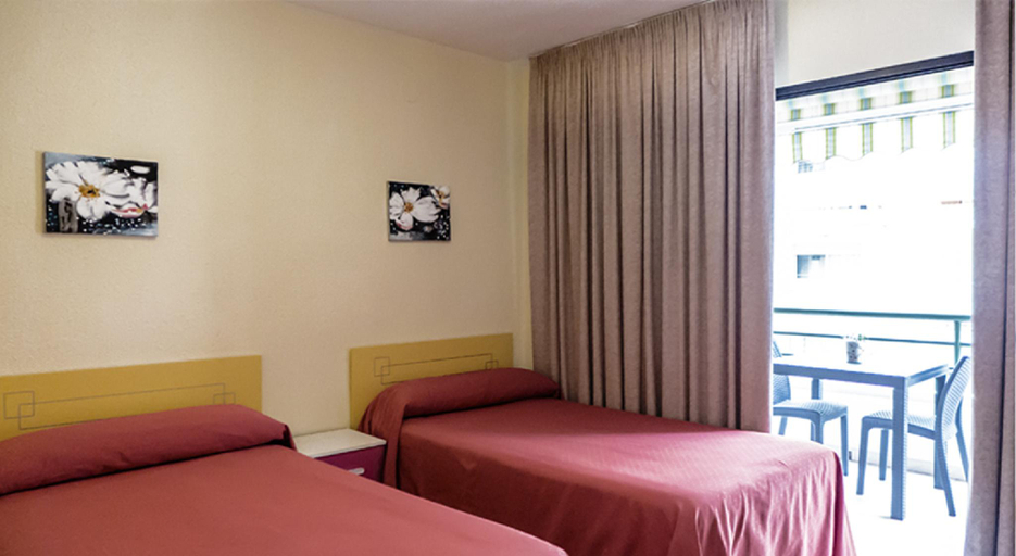 Bedroom 4, Hostal Rosa, Alicante