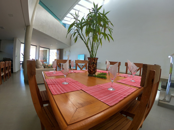 Food & Drinks, Casa de Luxo em Escarpas com 5 suítes, Capitólio
