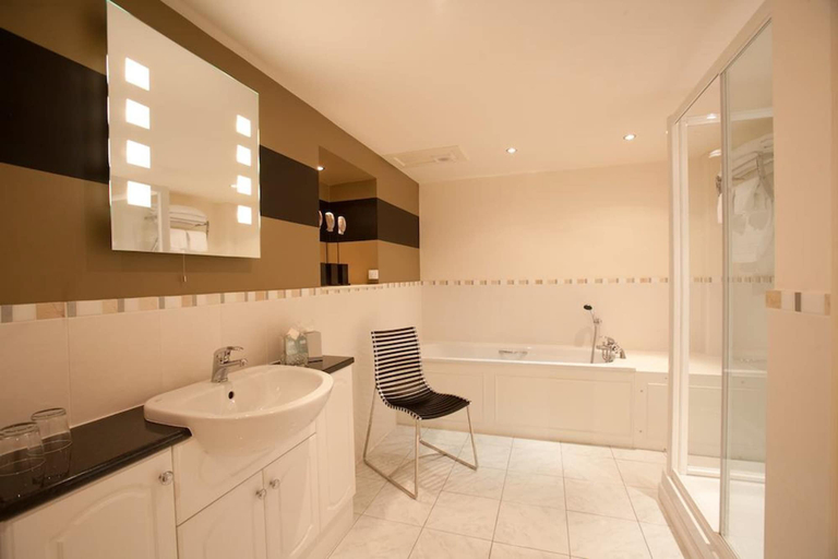 Bathroom 3, The Townhouse Hotel, Scottish Borders