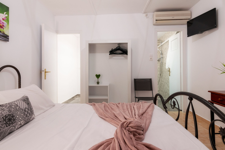 Bedroom 3, Zante Riva Studios, Ionian Islands