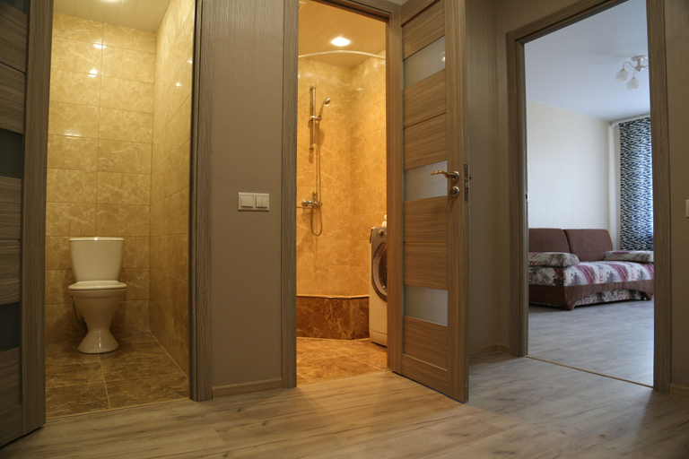 Bathroom 3, InnDays Podolsk Pleshcheyevskaya 42k1, Podol'sk