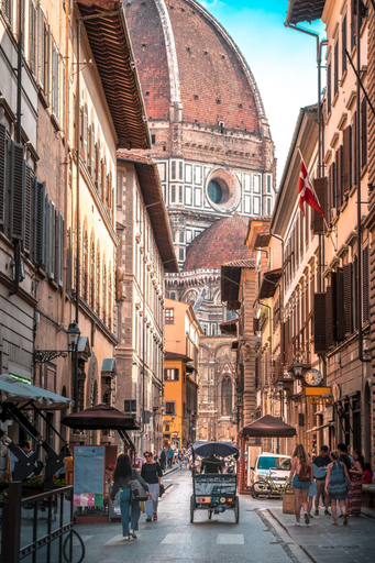 Exterior & Views 2, Elegant and historic 3-Bedroom in city center, Florence