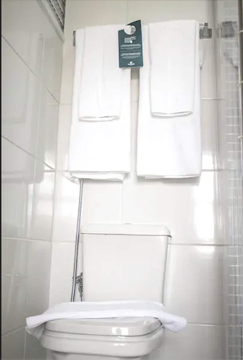 Bathroom 4, The Hill Executive, São Carlos