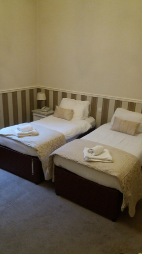 Bedroom 3, Wortley Hall, Barnsley