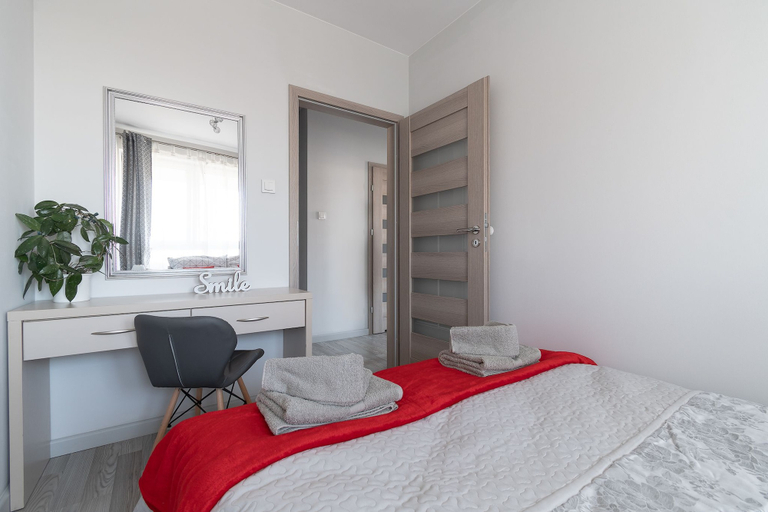 Bedroom 3, Apartment Metropolia typu deluxe Airport, Warsaw