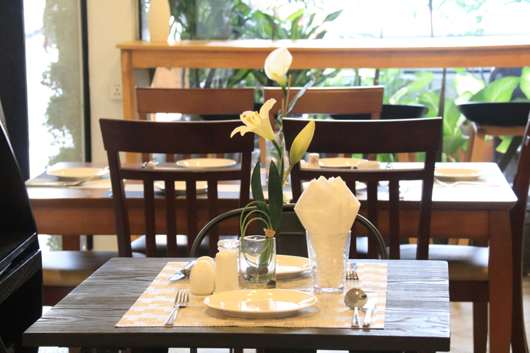 Food & Drinks 5, The Panda Hotel, Phnom Penh