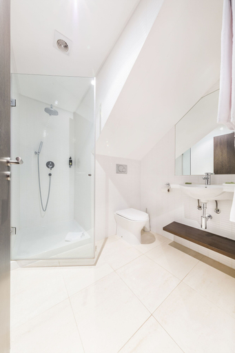 Bathroom 5, Laguna Vilamoura, Loulé